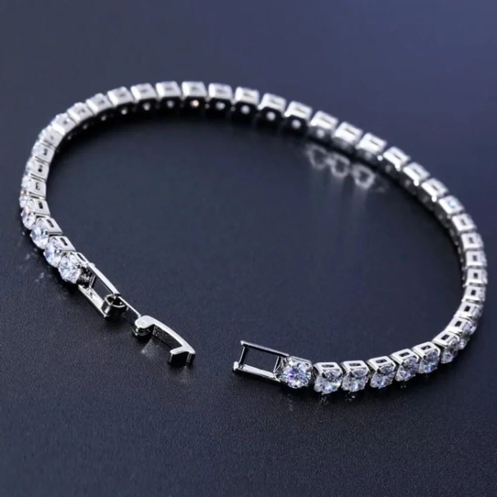 🌟 Platinum Plated Diamond Tennis Bracelet